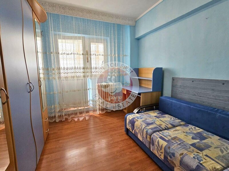 Oltenitei | 4 camere | 84mp | Semidecomandat | B12282